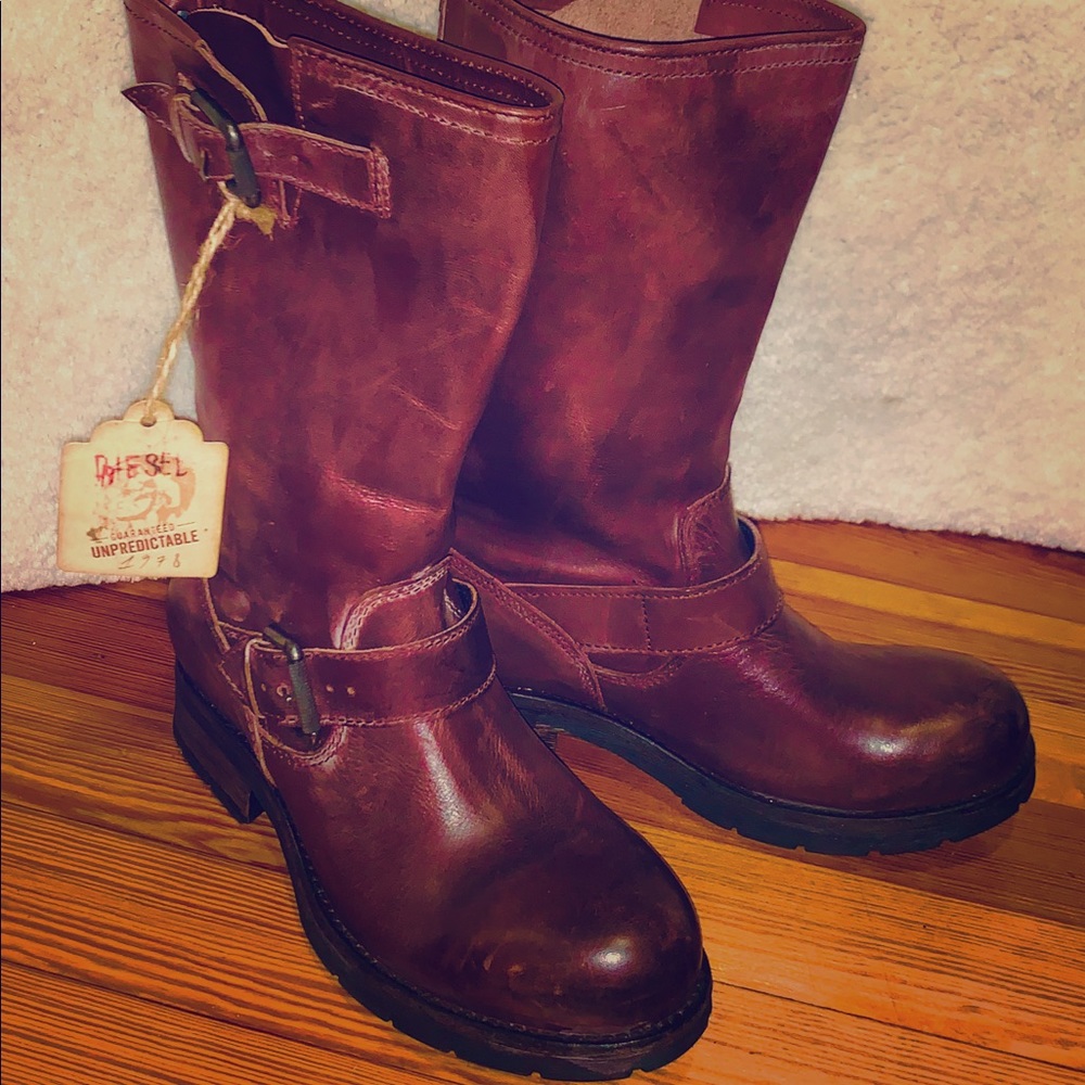 Diesel Brand new, “Freewill Leather Buckle” size 7